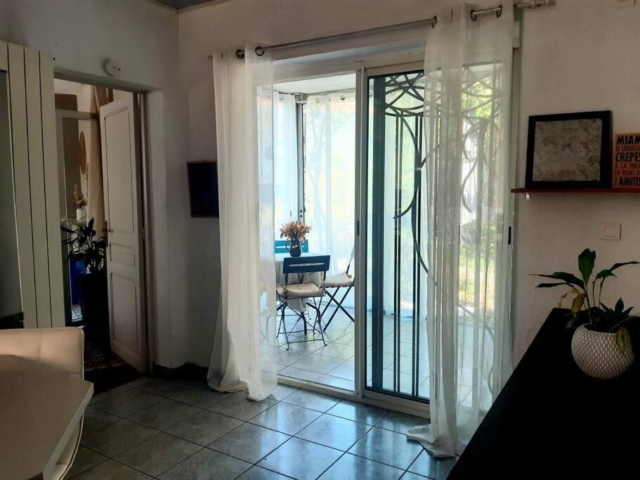 Charmante Maison De Ville Avec Jardin Perpignan Bagian luar foto