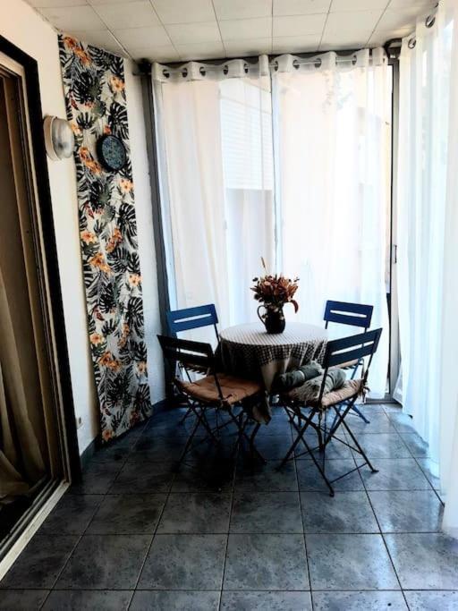 Charmante Maison De Ville Avec Jardin Perpignan Bagian luar foto